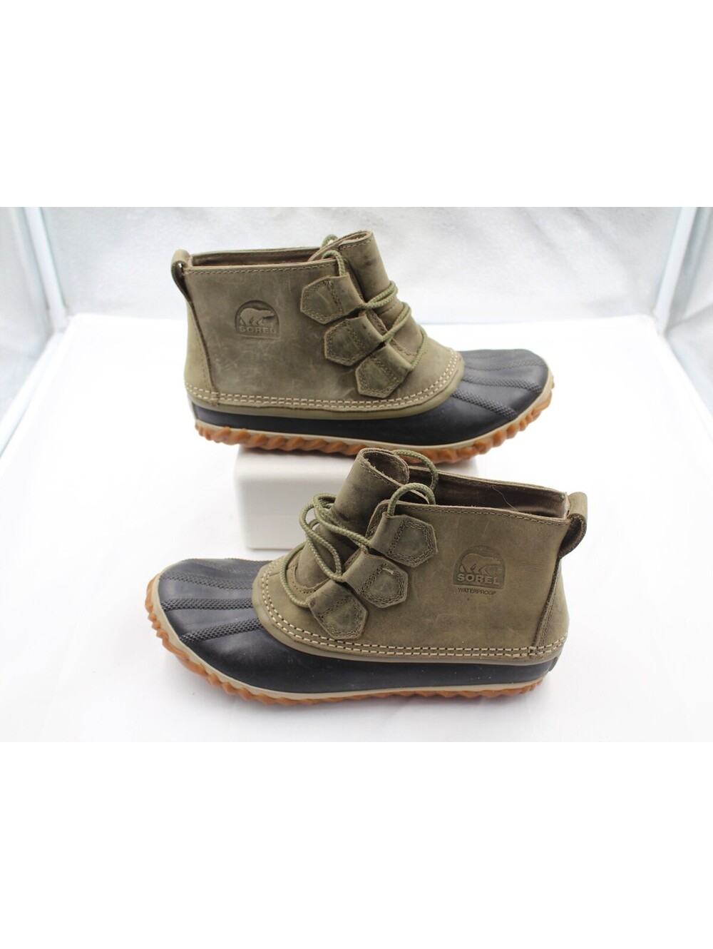 Sorel Out N About Boots Women's Sz 6.5 Green Black Leather Waterproof Duck Rain